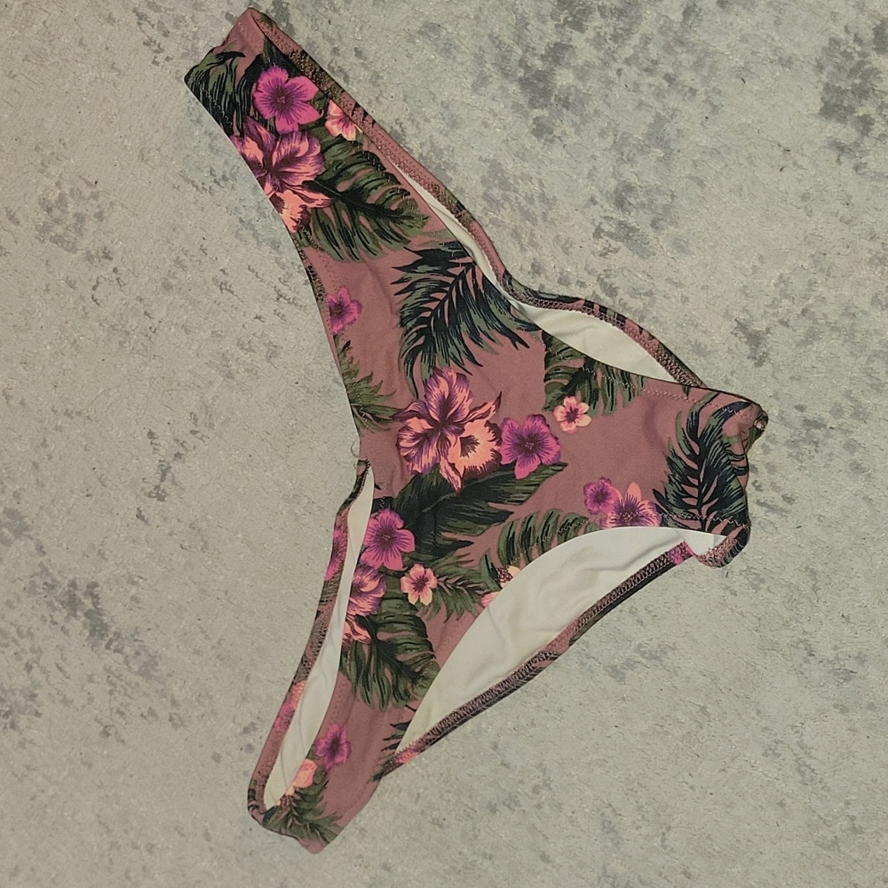 Victoria's Secret PINK floral runched bikini bottoms